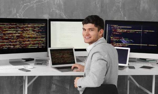 Program Computer Support Specialist Online